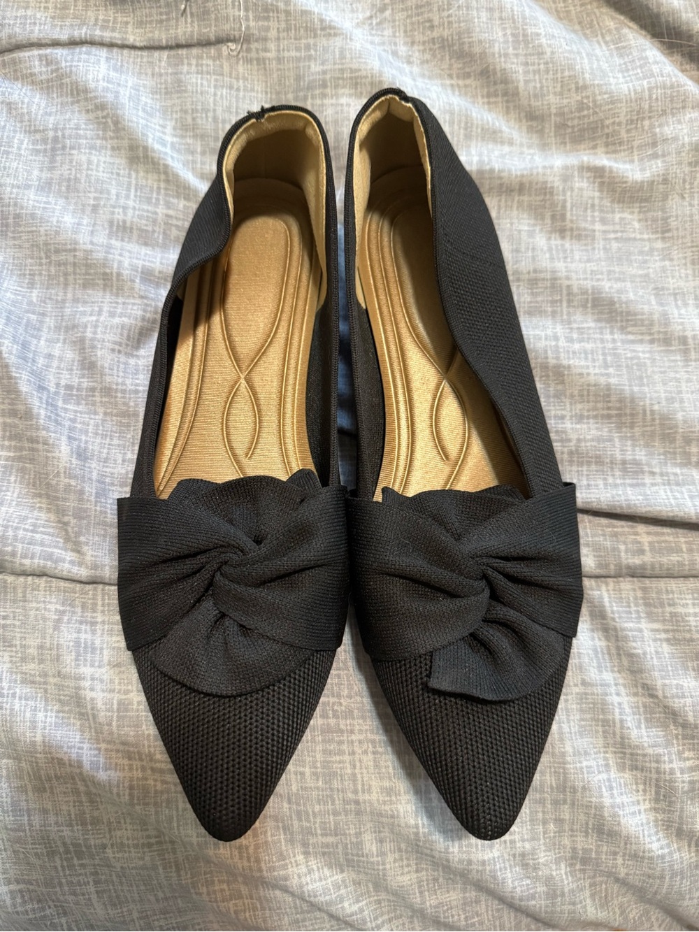 Amazon Black Pointed Knot-Front Women's Flats